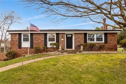 701 Havengate Dr, Bethel Park, PA 15102