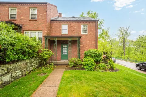 611 Olympia Rd, Pittsburgh, PA 15211