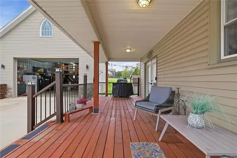 Exterior - 64 Florida Ave, Apollo, PA 15613 photo 3 of 7