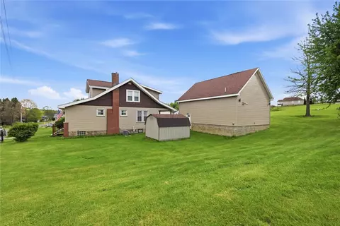 Exterior - 64 Florida Ave, Apollo, PA 15613 photo 7 of 7