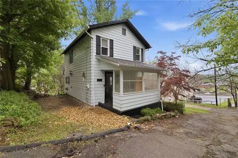 218 Cottage St, New Castle, PA 16101