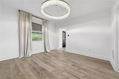 56 Bascom Ave, Pittsburgh, PA 15214 photo 6