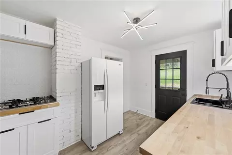 56 Bascom Ave, Pittsburgh, PA 15214 photo 9