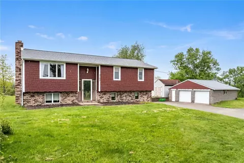 3193 Old Oakdale Rd, Mcdonald, PA 15057
