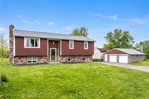 3193 Old Oakdale Rd, Mcdonald, PA 15057