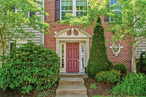 359 Wealdstone Rd, Cranberry Township, PA 16066