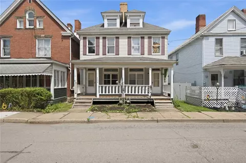 203-205 Maple St, Kittanning, PA 16201