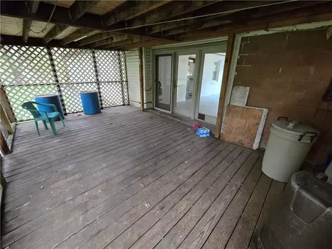 Exterior - 3631 Sample Rd, Hermitage, PA 16148 photo 6 of 10