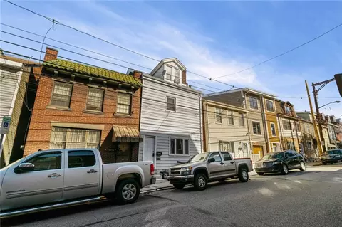 3435 Denny St, Pittsburgh, PA 15201