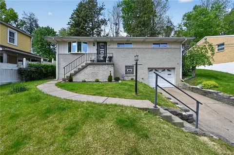 5164 Curry Rd, Pittsburgh, PA 15236