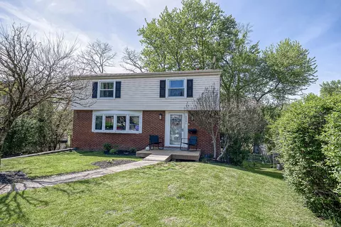 5061 Bahama, Pittsburgh, PA 15239