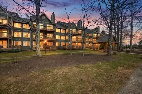 5319 Summit Dr, Somerset, PA 15501