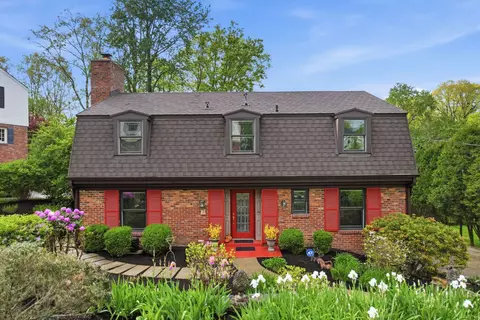 3 Knollwood Dr, Pittsburgh, PA 15215