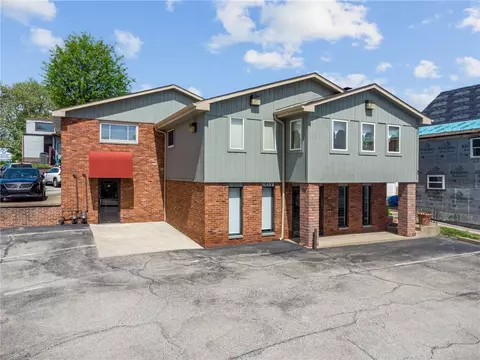601 Lincoln Hwy, East Mc Keesport, PA 15035