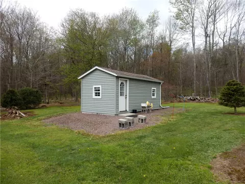 4015 Greenville Rd, Meyersdale, PA 15552