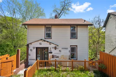 34 E Roseridge St, Pittsburgh, PA 15202