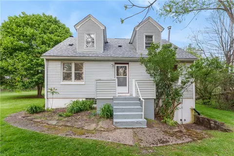 234 Fairview Rd, Midland, PA 15059