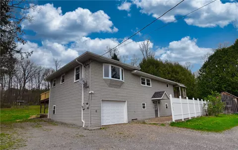 2192 Us 62, Oil City, PA 16301