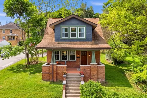 31 Pine St, Etna, PA 15223