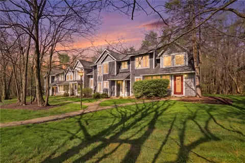 1627 Snowfield Way, Hidden Valley, PA 15502