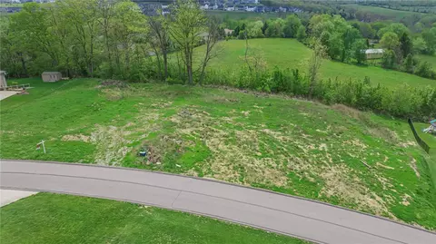 55 Ridgewood Dr, Mcdonald, PA 15057