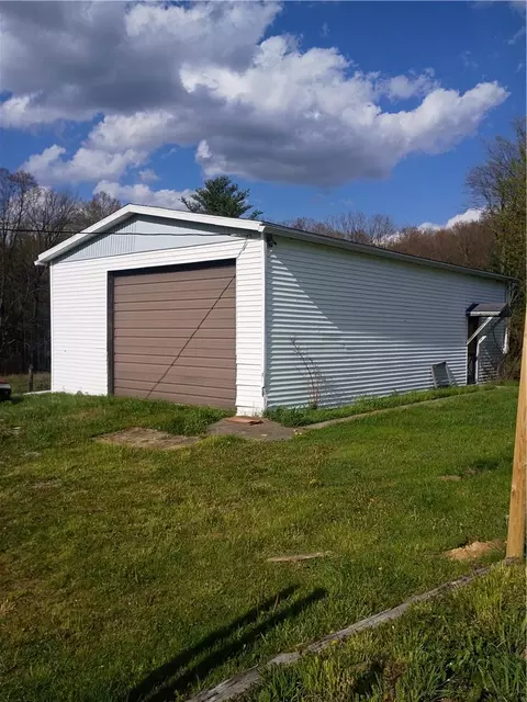 1097 Work Dr, Sigel, PA 15860 photo 3