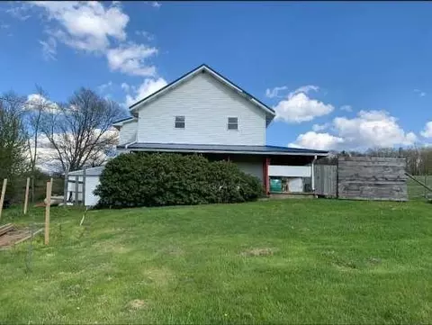 1097 Work Dr, Sigel, PA 15860