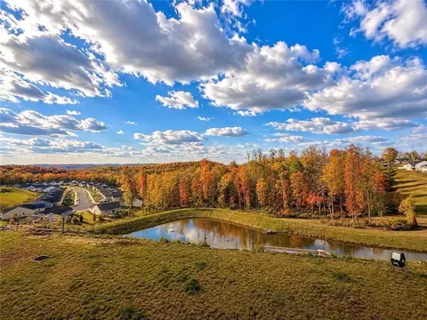 View/Area - 417 Coventry Ct, Harmony, PA 16037 photo 6 of 7