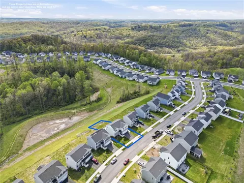 View/Area - 417 Coventry Ct, Harmony, PA 16037 photo 4 of 7