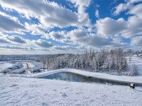 View/Area - 417 Coventry Ct, Harmony, PA 16037 photo 7 of 7