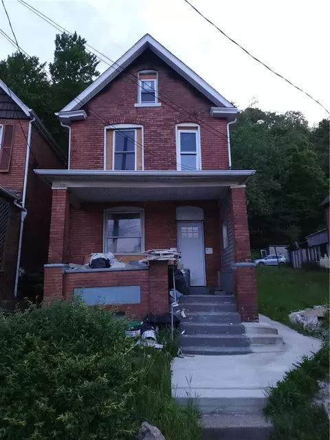 229 Freeport Rd, Creighton, PA 15030