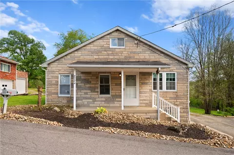 2724 Gould Dr, South Park, PA 15129