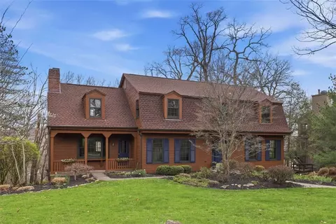 2040 Lake Marshall Dr, Gibsonia, PA 15044