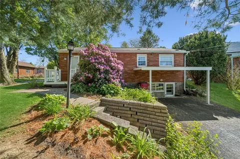 1742 Theatre St, Latrobe, PA 15650