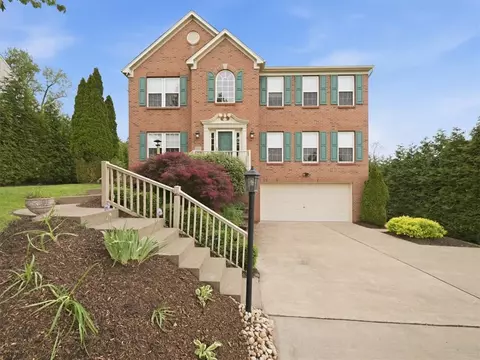 217 Field Club Cir, Mckees Rocks, PA 15136