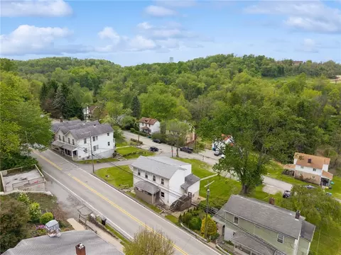 View/Area - 680 Main St, Irwin, PA 15642 photo 2 of 3