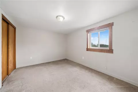 Bedroom - 680 Main St, Irwin, PA 15642 photo 6 of 7