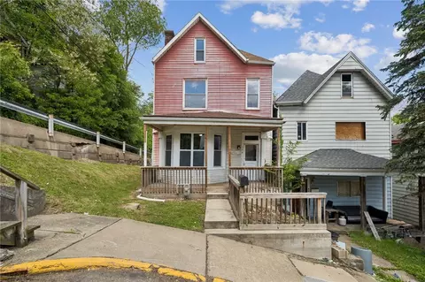 124 Cutler St, Mckees Rocks, PA 15136