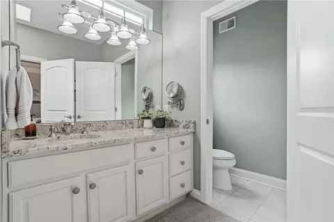Bath - 5151 Trillium Dr, Export, PA 15632 photo 2 of 4