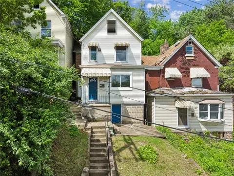 407 Alexander St, Mckees Rocks, PA 15136