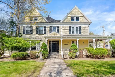 227 Beaver St, Sewickley, PA 15143