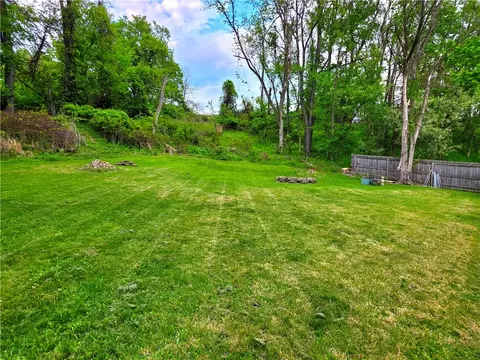Exterior - 13320 Saint Clair Dr, Irwin, PA 15642 photo 5 of 10