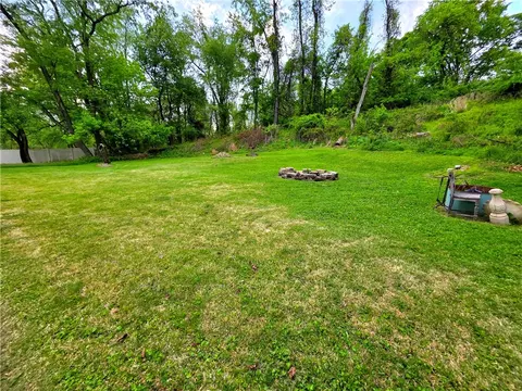 Exterior - 13320 Saint Clair Dr, Irwin, PA 15642 photo 6 of 10