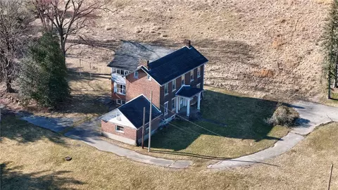 4618 State Route 136, Greensburg, PA 15601