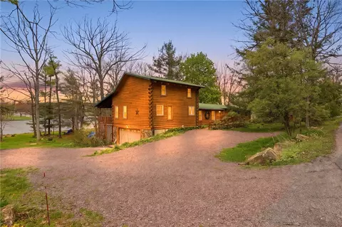 664 Lake Shore Rd, Friedens, PA 15541