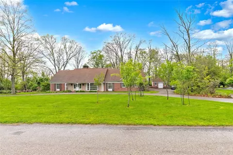 124 Hermitage Cir, Ligonier, PA 15658