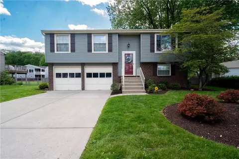 1126 Sodbury Dr, South Park, PA 15129