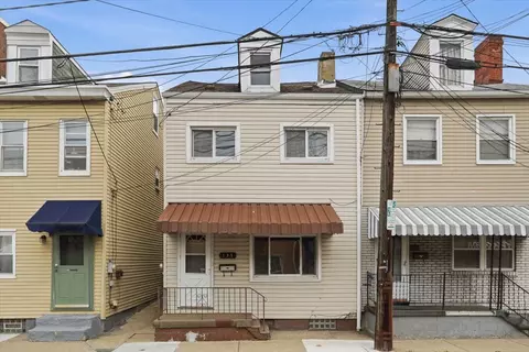 135 S 16th, Pittsburgh, PA 15203