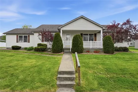 924 Rose Ave, New Castle, PA 16101