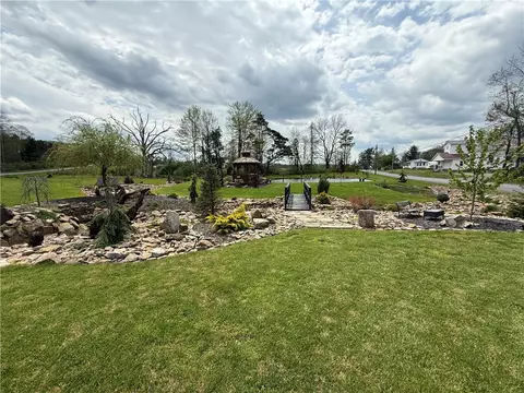 1417 Pine Flats Rd, Clymer, PA 15728
